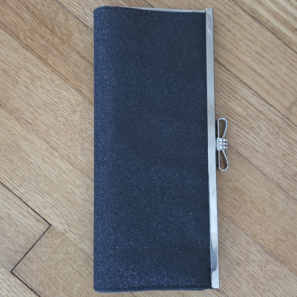 INC International Concepts Black Clutch